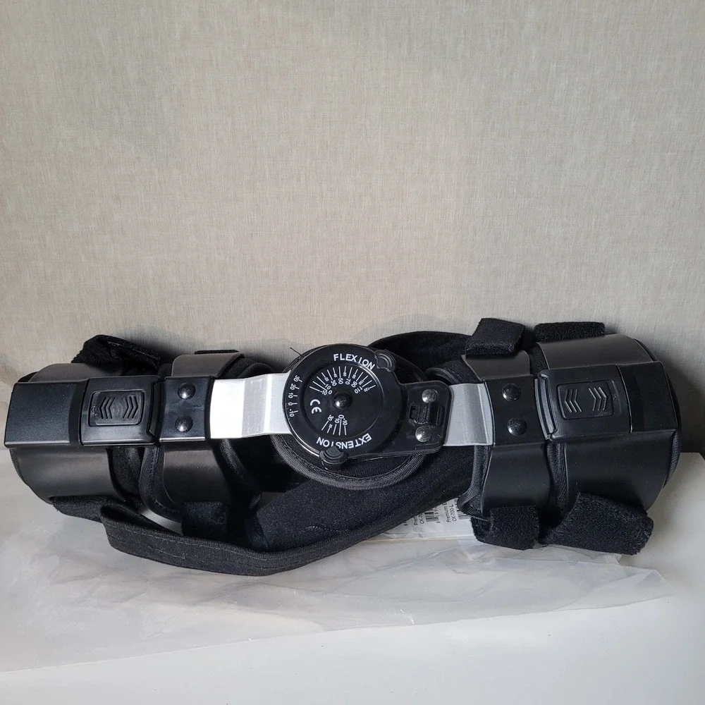 Comfortland CK-700-L Premium Elbow Brace - Left / Universal Fit - New in Bag